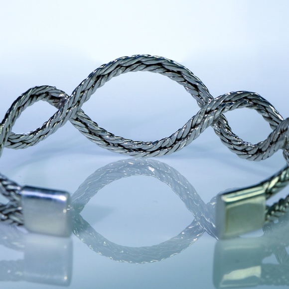 Artisan Sterling Silver Twist Cuff Bracelet - Picture 3 of 8